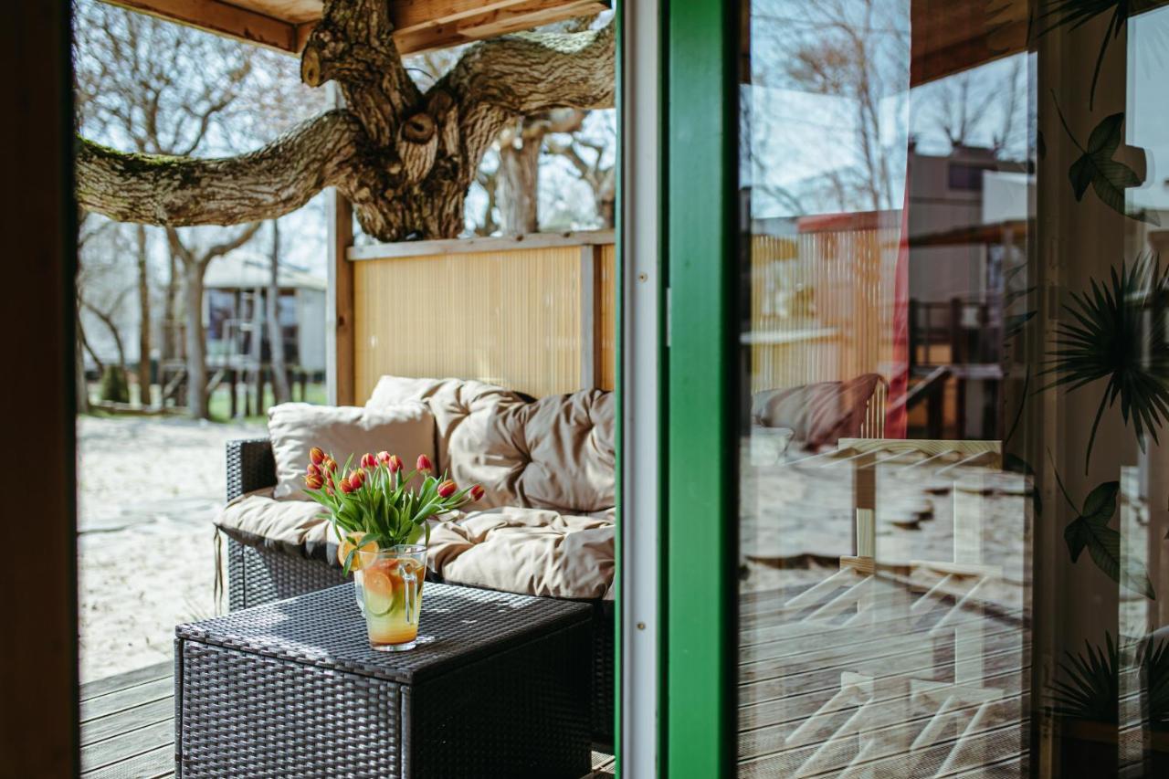 Herbals - Tree&lake With Bath, Sauna, Bikes, Motorboat