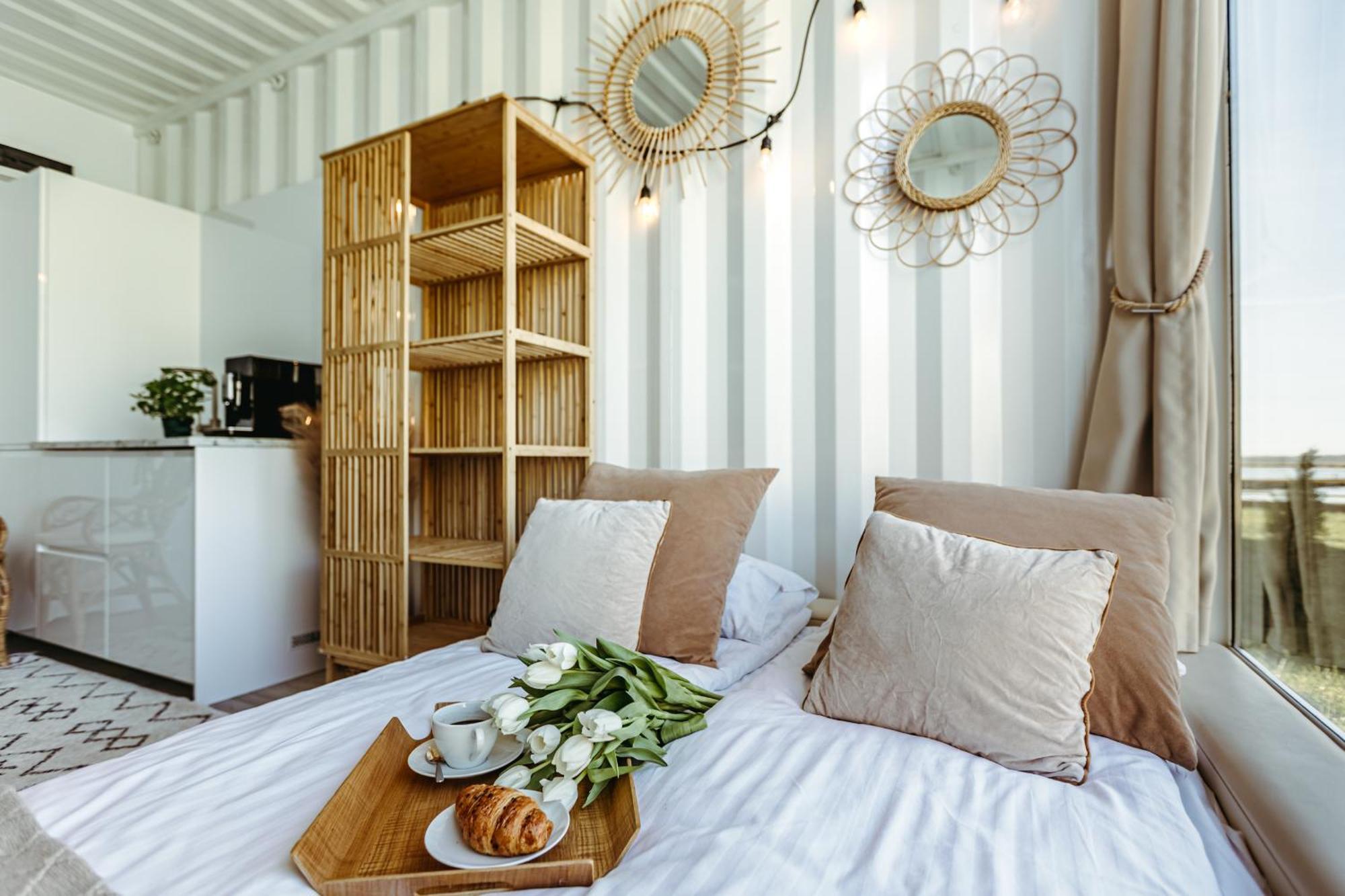 Herbals - Tree&lake With Bath, Sauna, Bikes, Motorboat Apartament *